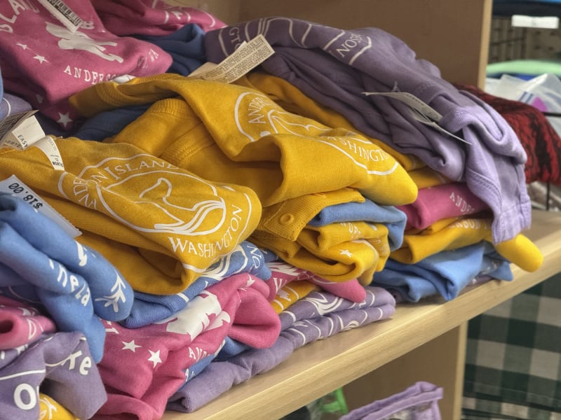 clothing souvenirs